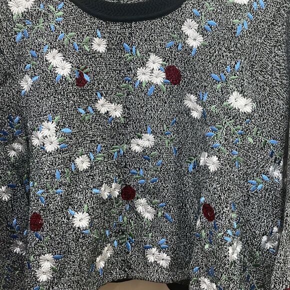 Opening Ceremony Black Embroidered Floral Sweater 3/4 Sleeve Handkerchief Hem  S - Picture 6 of 16